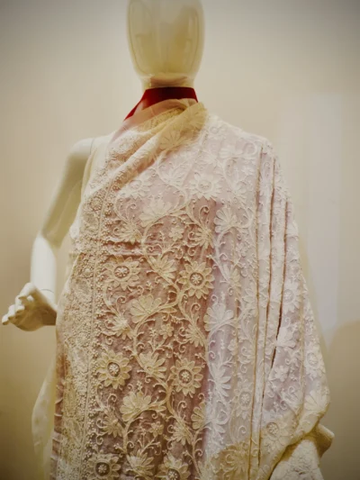 Dupatta Georgette cream