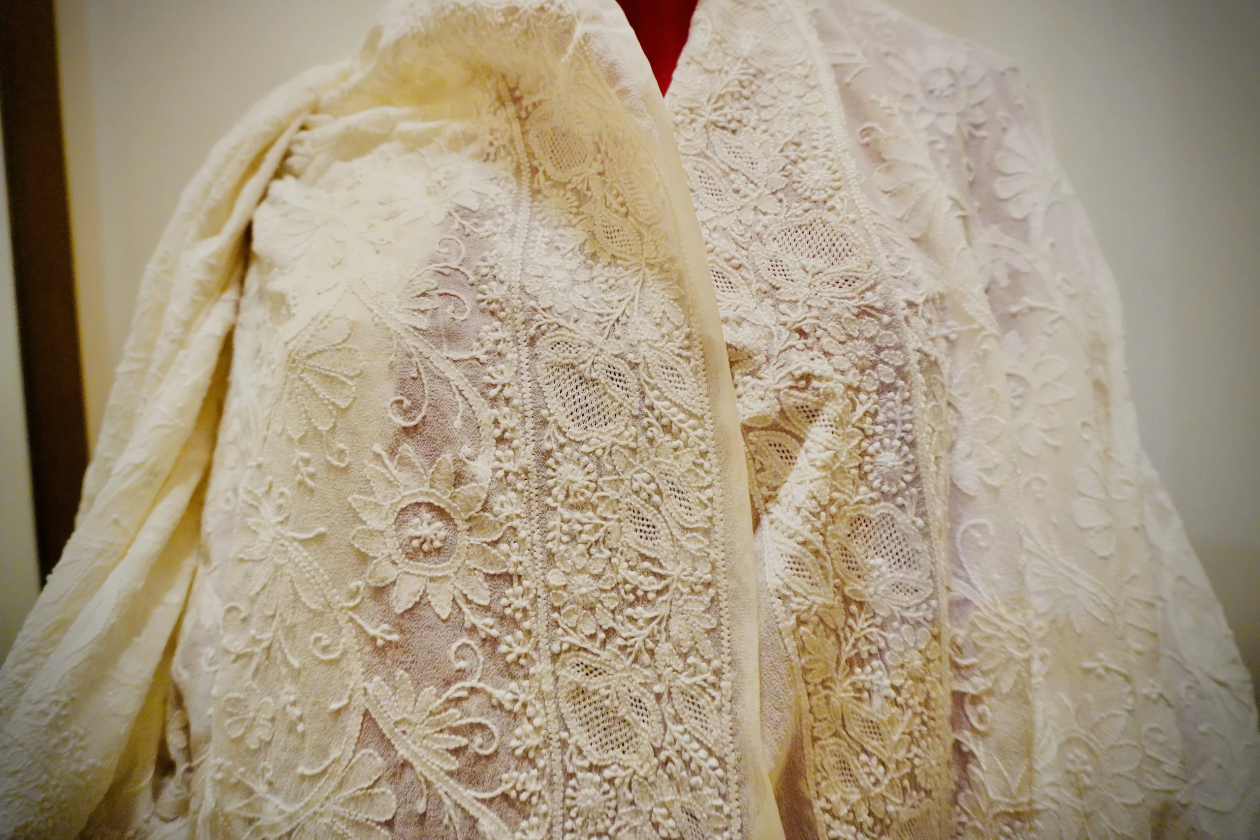 Dupatta Georgette cream - Image 4